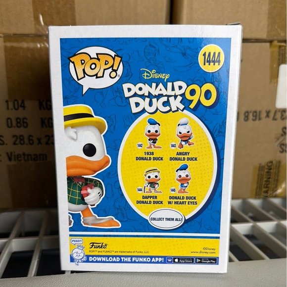 Funko Pop! Disney Dapper Donald Duck Figure #1444! - Picture 4 of 7